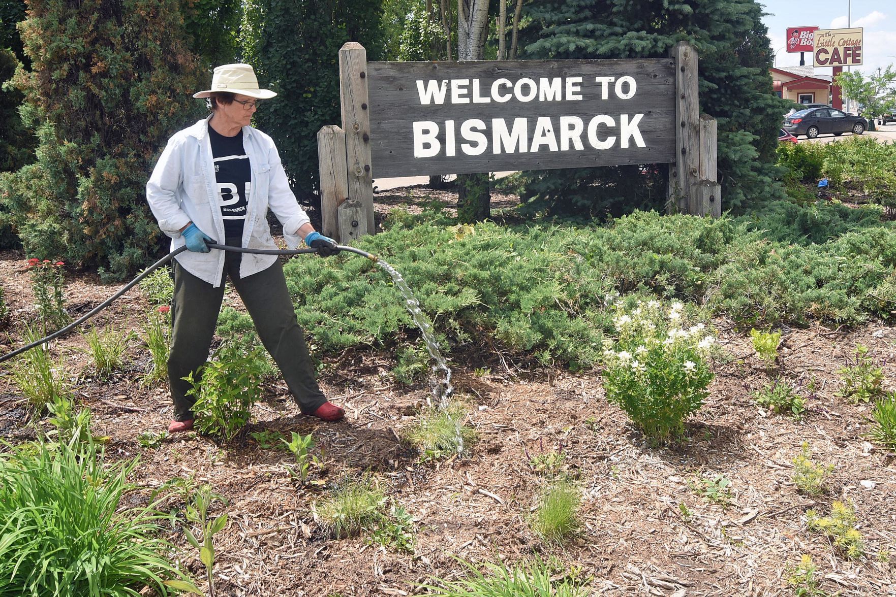 Bismarck-Mandan Garden Club